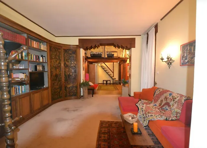 Castello 5888 C, Santa Marina, Calle Marcello, Loft Benátky